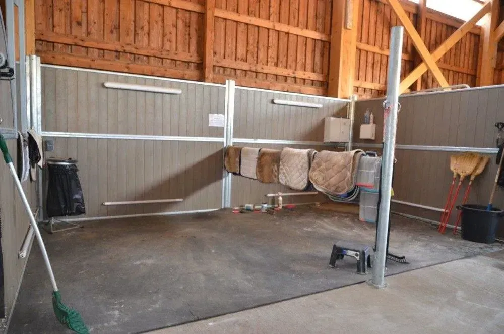 instllations-pole-de-formation-equestre-pierrelles (5)